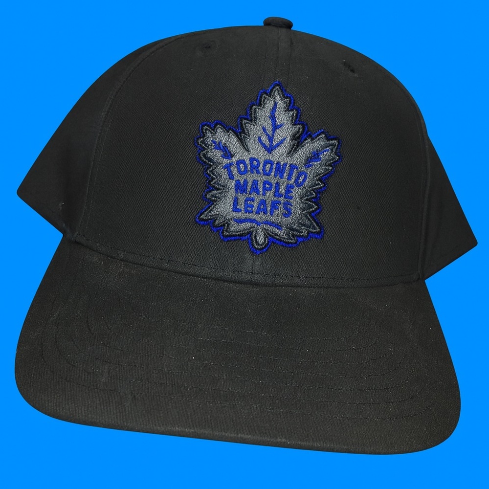 Toronto Maple Leafs Black Baseball Cap